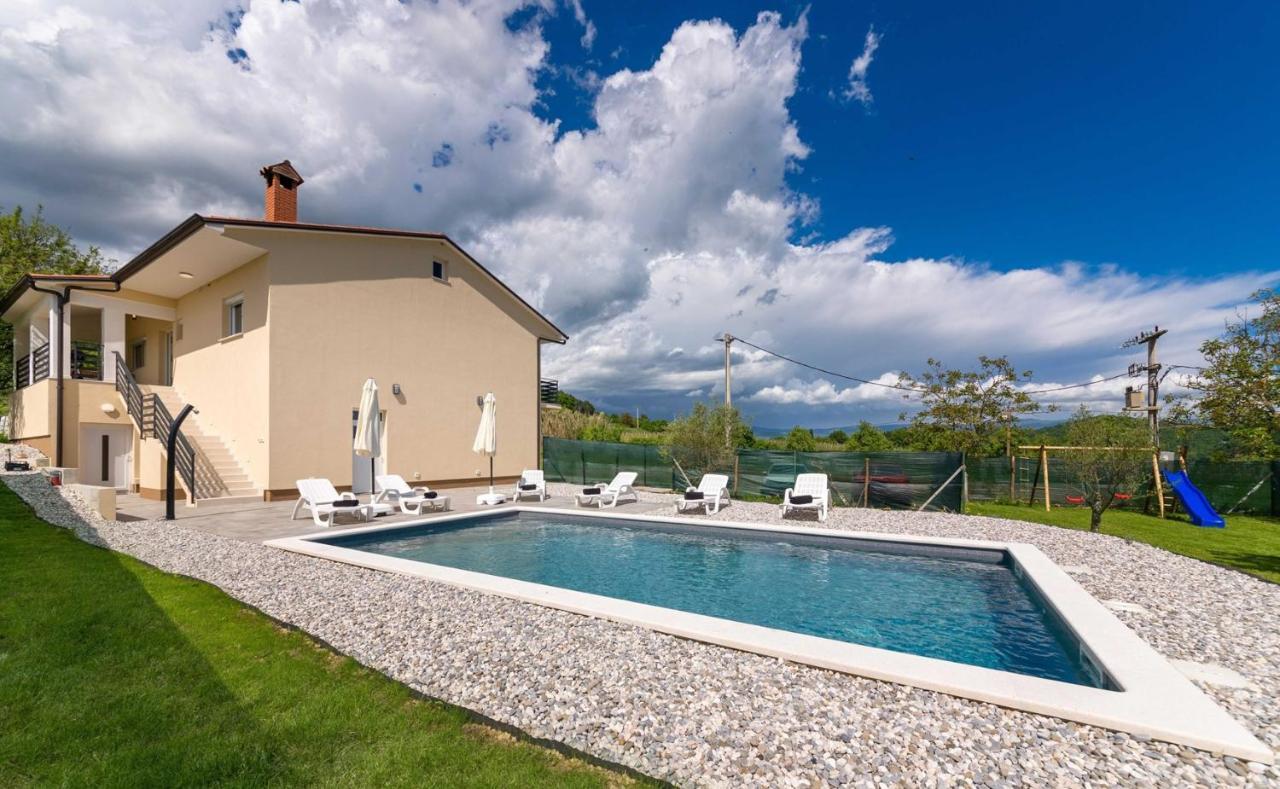 Villa Butoniga Nature Buzet Eksteriør billede